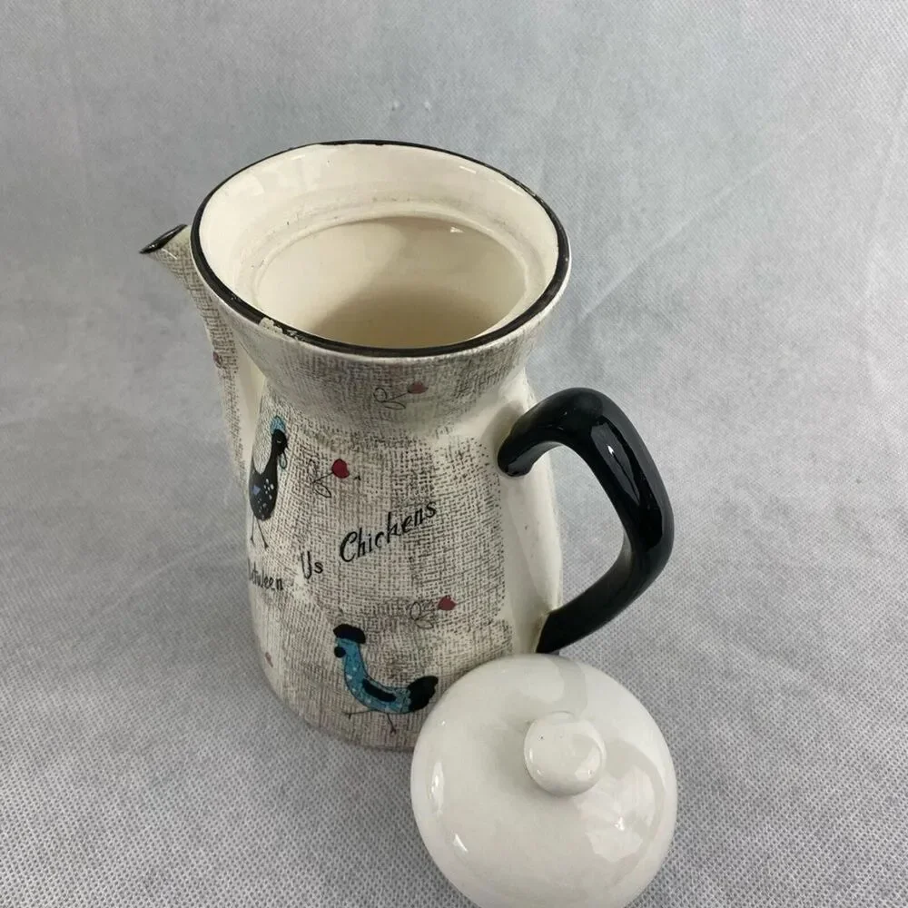 Vintage Chicken-Themed Ceramic‎ Coffee Pot with lid
